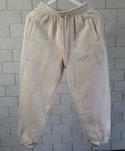 Load image into Gallery viewer, MANAAKI MADE 2.0 TRACKPANTS