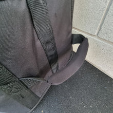 Load image into Gallery viewer, MANAAKI MADE TRAVEL PADDLE BAG