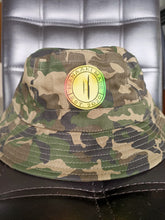 Load image into Gallery viewer, MANAAKI MADE 2.0 BUCKET HAT WITH RASTA LOGO